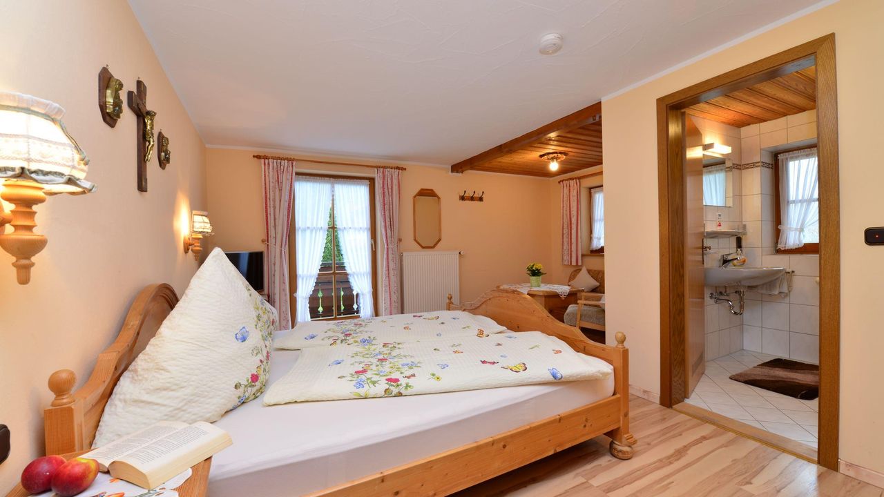 Schlafzimmer 1 Schlafzimmer 1